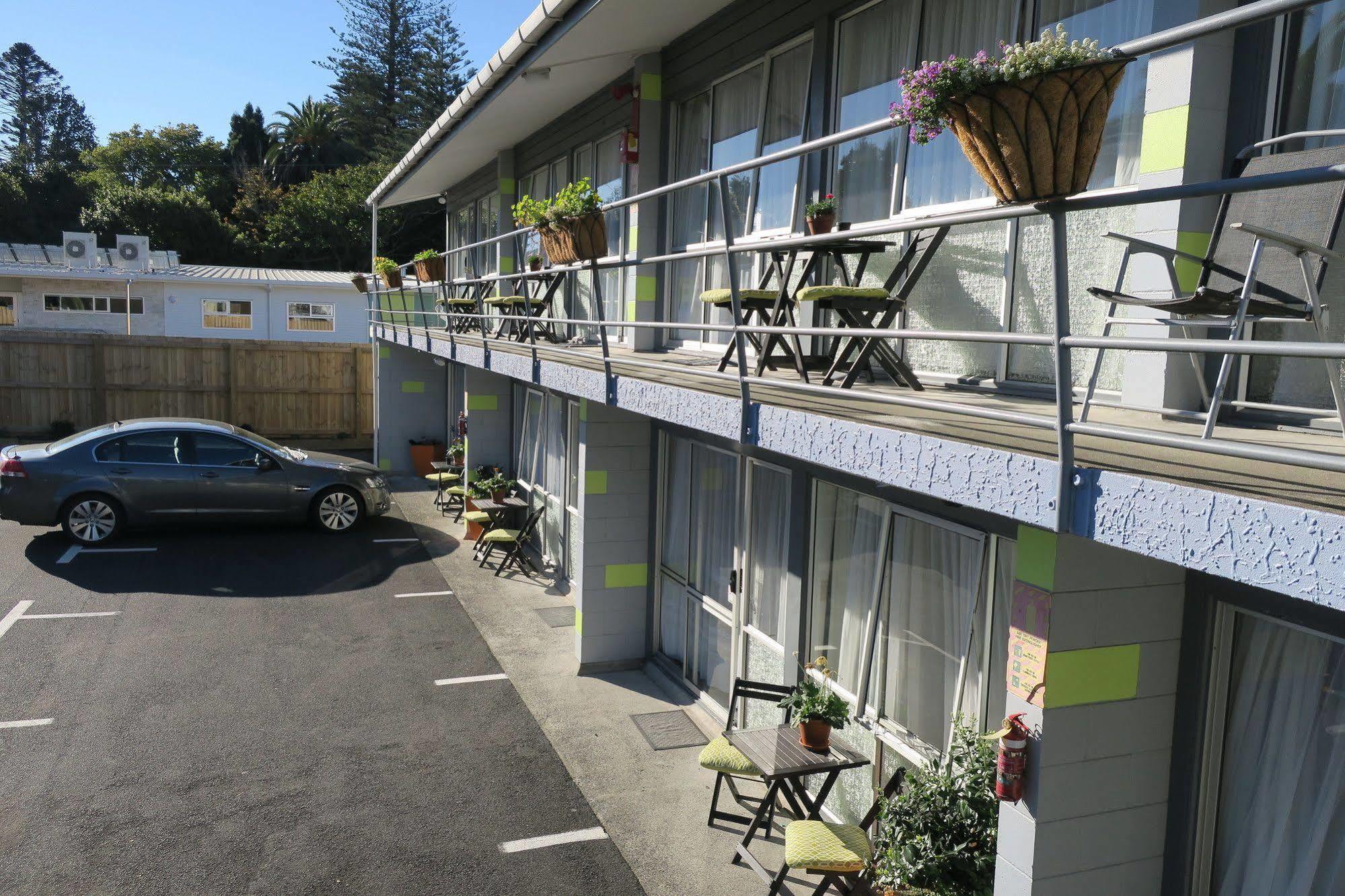 Roselands Motel Тауранга Екстериор снимка
